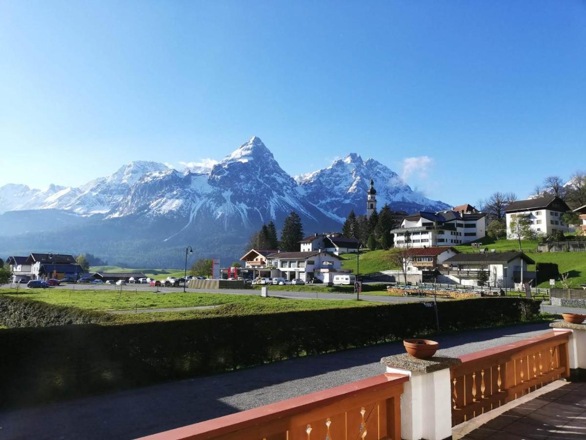 Tirolerhof Hotel Lermoos Exterior photo