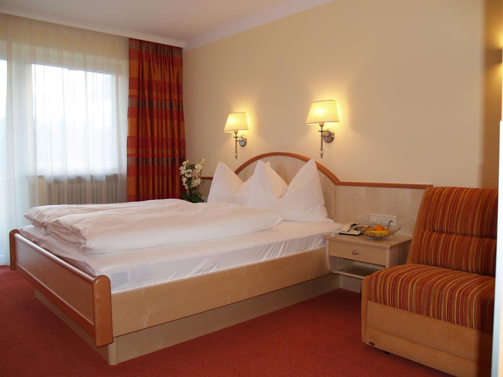 Tirolerhof Hotel Lermoos Room photo